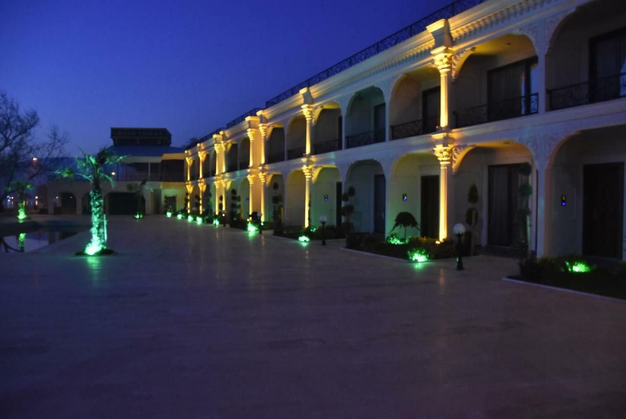 Hotel Grand Vuslat Erdek Exterior foto